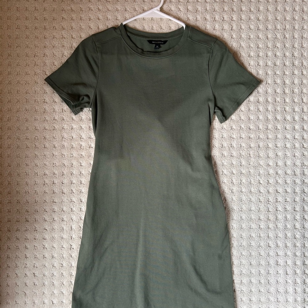 Banana Republic Olive Green T-Shirt Dress